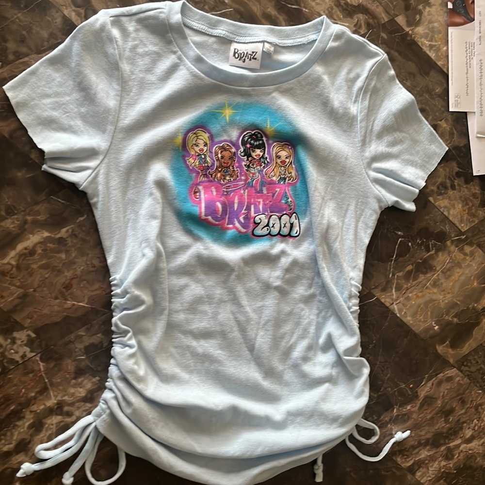 Bratz large t- shirt